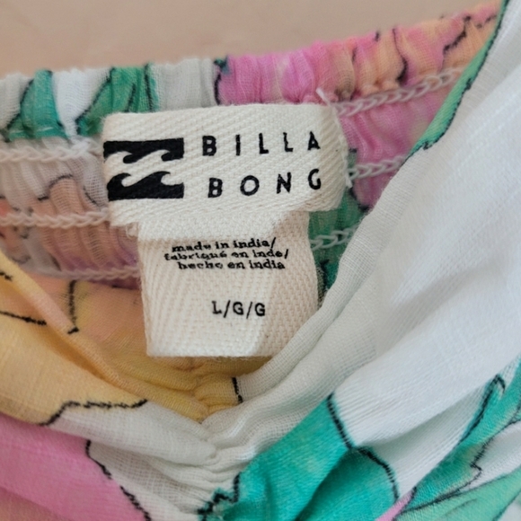 🆕BILLABONG FLORAL DRESS - Picture 7 of 9